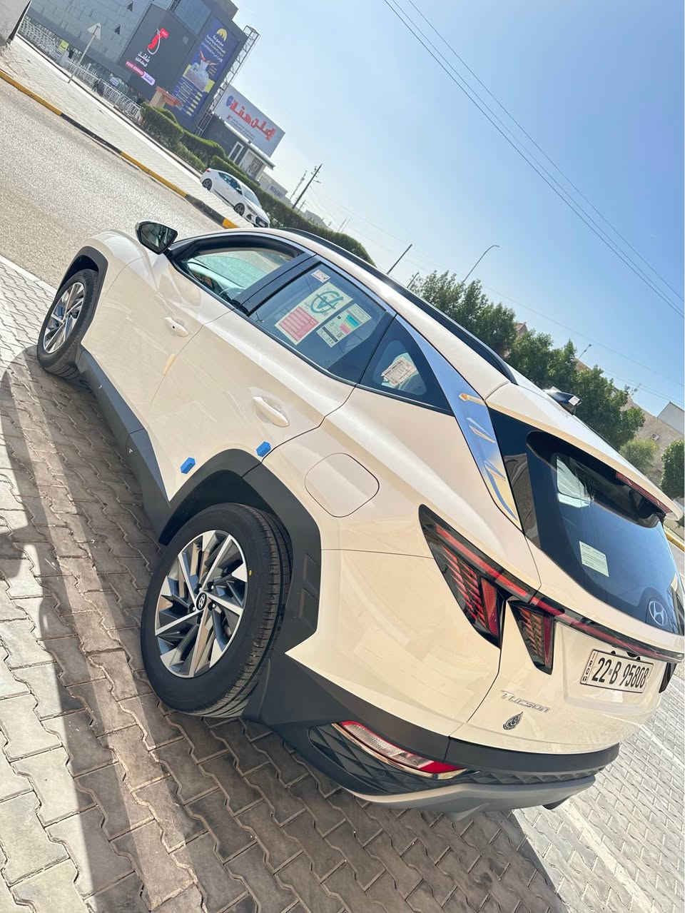 توسان 2024 خليجي رقم اربيل جديد تحويل او وكاله
مكفول صبغ ضربه تبديل بارد
ماشيه 28km 
فول عده بنرامه حساسات امامي خلفي كامره خلفي 
كشنات كهرباء سايد بريك بصمه لد امامي خلفي بصنه تغشيل عن بعد باقي مواصفات معروفه 
سعر223 بيه مجال لشراي يتصل 
***********
مكان سياره بصره البصرة, العراق
