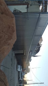 ورحمه الله وبركاته  حداد متنقل  غرف سندويج بنل   تضمن باب وشباك  محجرا...