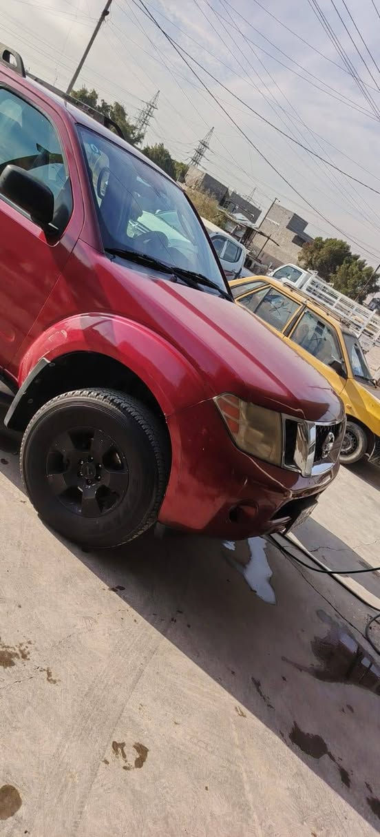 نيسان بافندر موديل ٢٠٠٨
صبغ احزام بدون دواخل جماليه 
كير مكينه تبريد تحويل شرط 
السياره بيها منضومة غاز جاهزه 
ترايك من زاخو للفاو الحمدلله كلها ع ايدي 
السعر : ٧٨
العنوان : بغداد الدوره
للاستفسار : ***********
