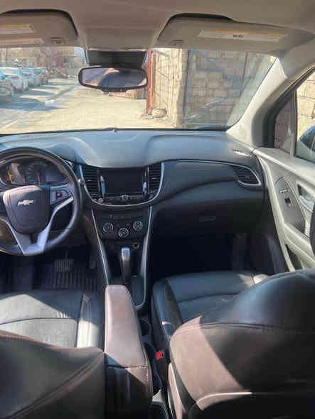 شوفرلئت تراکس ٢٠٢١
فول ماسفات سنوی رقم جدید 
بس واحد قطعة صبخ
سعر ١١٨ مجال
مكان سيارة محافظة دهوك
كورك واتس اب موجود *********** دهوك
