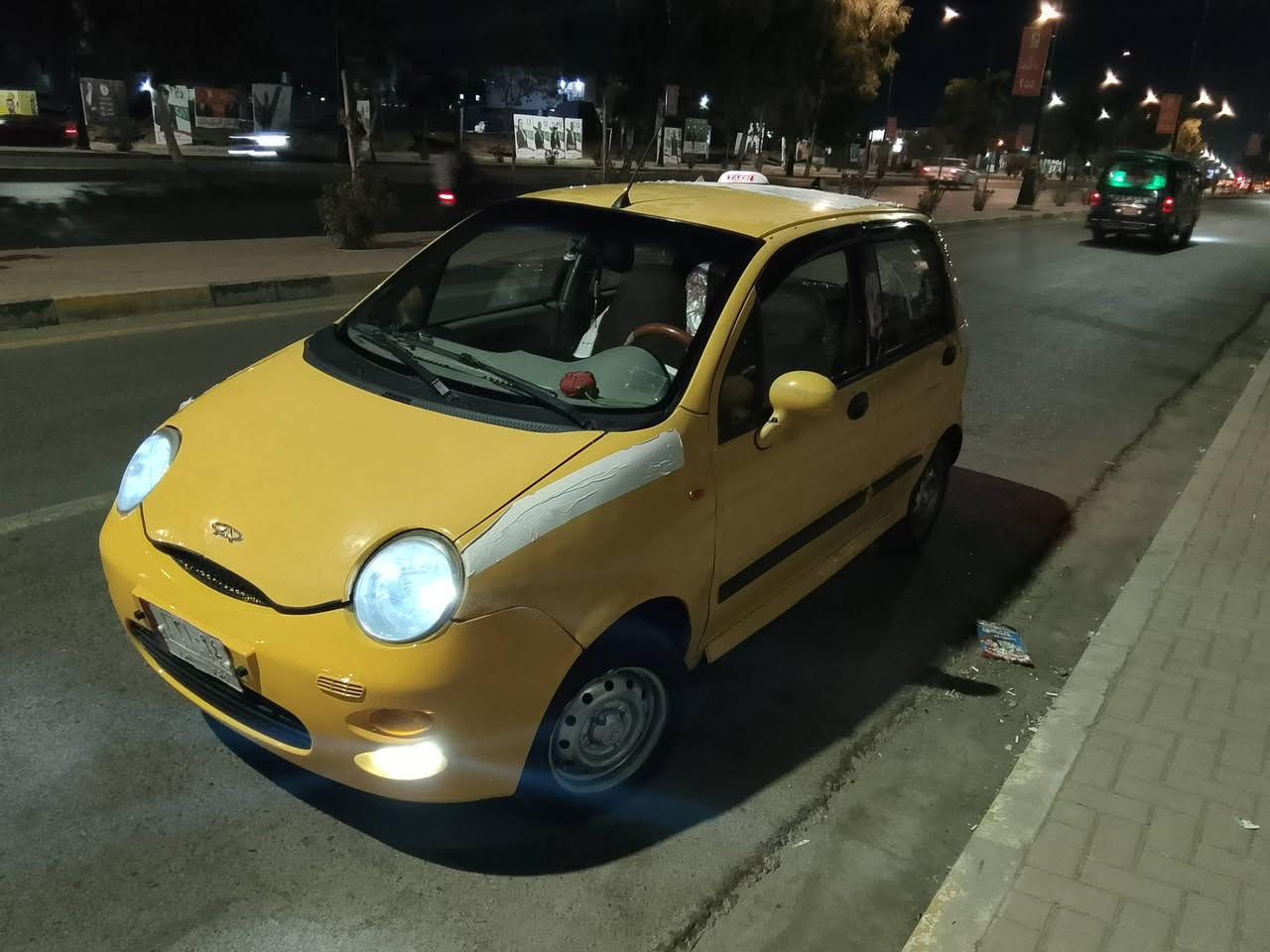 كيو كيو بااسمي كاربون جديد بدون ضرر بدون حادث رقم انجليزي مسطره سنويا31 نينوى السعر 37 وبهاامجال قليل طخم تأثير صار يومين شادهم باتري جديد اليوم شديت رقم المسطره *********** عندي واتساب
