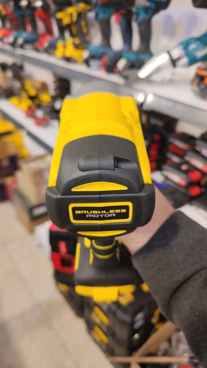 دریل لقمە دیوالت فارغ ،جدید لوک صفر، استیراد بریطانی ، بدون باتری و شاحن، للبیع


**إذا كنت صاحب هذا الإعلان وتريد حذفه لأي سبب، رجاءا أرسل رسالة إلى الدعم الفني**