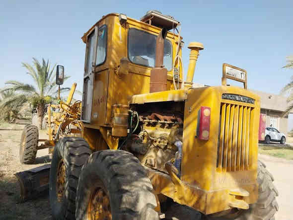 كريدر كوماتسو للبيع محرك استندر تخم تاير صفاح بلاد رقم واسط مالك ميسان السعر ٢٦ وبيه مجال حك الجيه رقم هاتف *********** الحله
