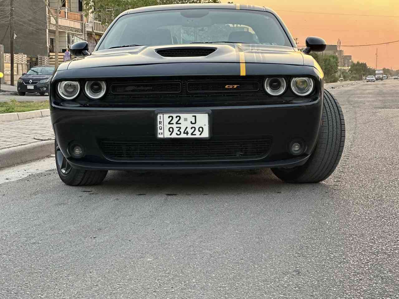 تحية طيبه
جالنحر3.6  اورنج ادشن Gt  موديل ٢٢ من القطع القليله جدا  حادثها ٣ قطع وتخريب  شرط المروحه والراديترات بلاد 
لغود شواصي مكفولات السياره بدون دواخل
شكد ما اكول السياره مصروف عليها وراجعه بحالة الوكاله مقصر بحقها 
كل قطعها راجعه بلاد 
دشبول مشتري بلاد اورنج 
دواخل خياط بلاد اورنج
بنيد كصه تفصيخ ٣ فتحات بلاد 
جاملغات ٢ تبديل صبغ شغل الامارات 
فجوج برمبو ٤ بستن بلاد 
دركه D بلاد
شفتات هيل كات 
عينه ار تي بلاك ادشن 
رادار بالمري
كشنات كنتارا تدفئه تبريد بلاد
دوسات بريك بانزين سبورت بلاد
نظام سوبر تراك باك 
دبلات صفر بلاد 
دبل كزوز بلاد 
عطر شاشه وكير كاربون فايبر طافي  وكاله مال ريد اي 
ماصدات ديبو عليها منظومة لايت وبروجكتر ١١٠ واط الكلوب الوحد يعني نهار دربك 
تخم تاير جديد خلفي ٢٧٥ امامي٢٤٥ 
وياله سكات بلاد 
شباب  السياره راجعه وكاله حتى دشبول مشتريلها خياط اورنج بلاد 
استخدملها بانزين محسن وسوبر فقط 
السياره متعمره مال جني  السياره تبارك الرحمن لعابه للتواصل 
ابو ملاك***********
