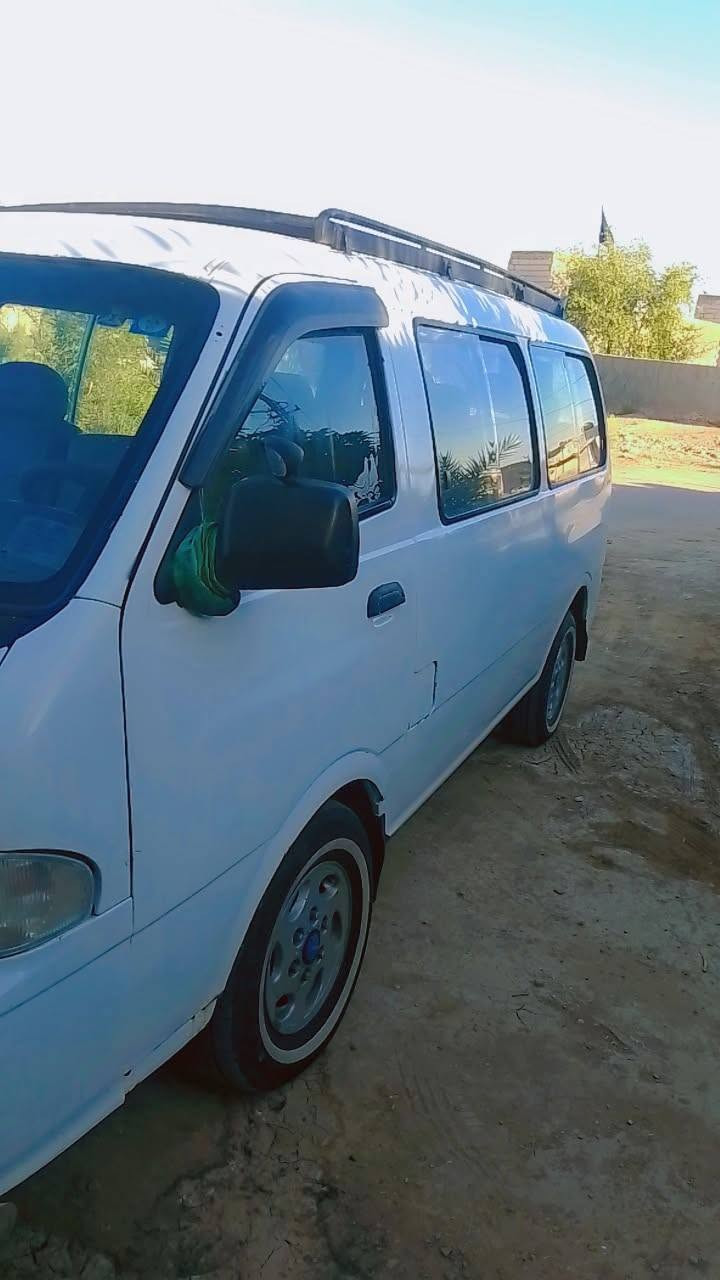 السلام عليكم من رخصت مدير الكروب 
كيه بريجو موديل 96 بسمي سياحي رقم نجف نكليزي كير الثالث يفلت فقط محرك واكسن خير من الله تخم تاير جديد حدادية 80/100 صبغ عام للجمالية السعر 58 وبيه مجال المكان نجف ناحيه القادسية هذا رقمي ***********
