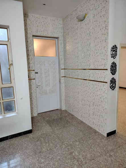 بيت للإيجار 🏚️– الفلوجة / حي العسكري
بيت نظيف وموقعه مميز قرب إسالة الماء – على السايدين، ويتكون من
 • ٣ غرف نوم
 • حمام داخلي 
             حمام خارجي 
              حمام سويت
 • استقبال واسع
 • صالة جلوس
 • مطبخ
 • خدمات قريبة وموقع هادئ

🔹 الموقع: الفلوجة – حي العسكري
للأستفسار  ‭٠٧٩٠ ٣٣٥ ٩٣٣٣‬
@أبرز المعجبين
