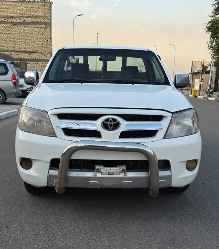 سلام عليكم 
بيكم هايلوكس موديل((2007))رقم بابل مشروع وطني نكليزي تحويل مباشر مكينه وكير وحداديه وتبريد وحداديه وتخم تايرات وكهربايات كله شغاله داخل جديد مكان بصره سعره $((98))وبيه مجال ((***********)) ((***********))
