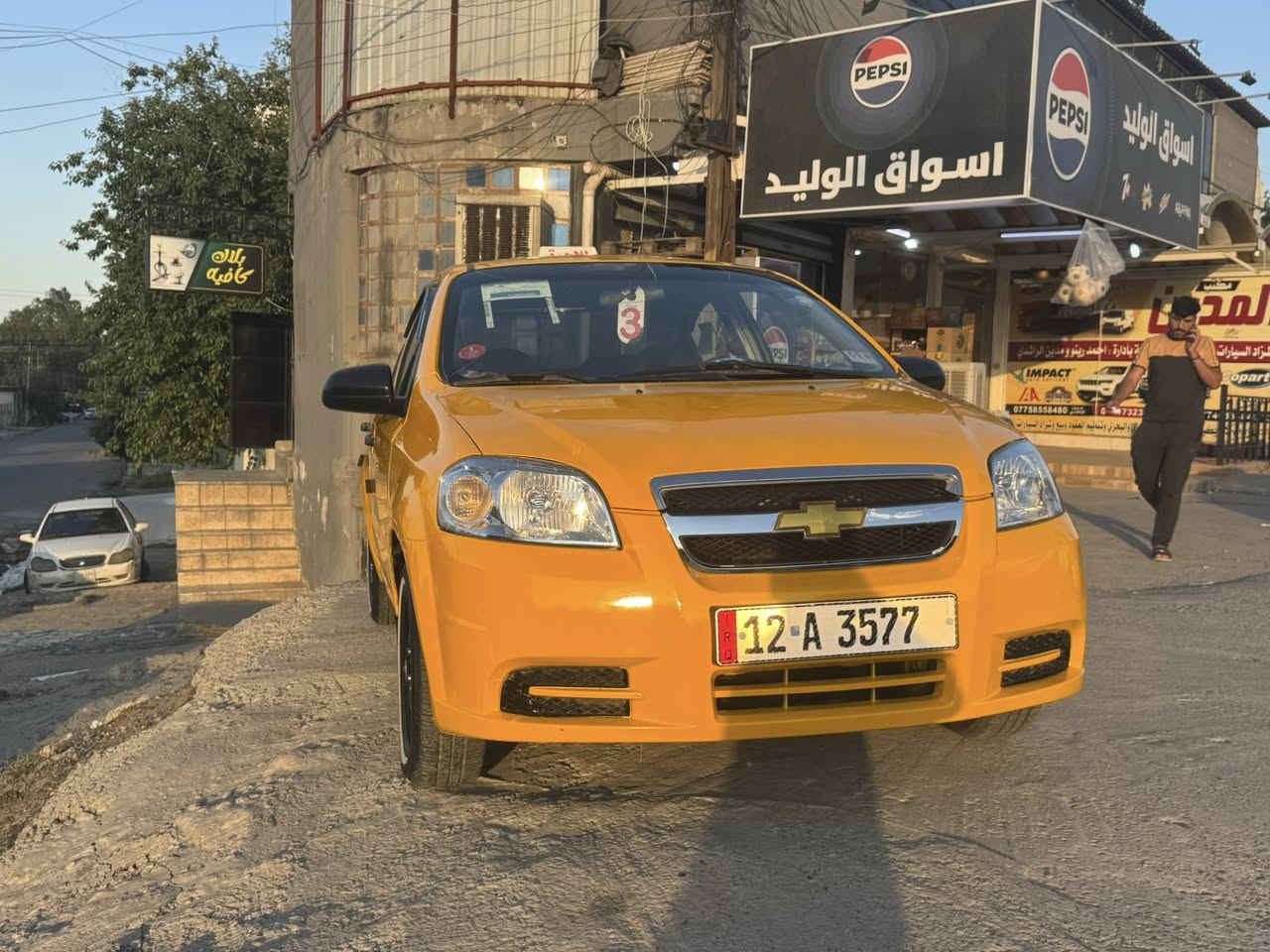 افيو ٢٠٠٩ كوري
رقم نينوى جديد كابون بنزين ماستر هيئة وغرامات صفر 
محرك دبل كمشفت مال كصة شرط
كير عادي شرط
تبريد ماشغال 
السيارة بيها معجون بالصفايح مال تكسي 
جاملغ خلفي ضررها  بوند مبدل بدون دواخل شرط
سقف تكم بدون معجون شرط
السعر ٥٥ وبيها مجال 

قفل ماكو بالتلفون تعال شوف واقتنع.
🔴 اوقات العمل  من الساعه العاشرة صباحا الى الساعه العاشرة مساءا 
  
🔴 غير متواجد على الفيس والماسنجر 

العنوان :- مكتب المدين لبيع وشراء السيارات الموصل موصل الجديدة شارع بغداد مقابل جامع الاغوات قرب مجسر المشاة 
 
الاتصال ع الارقام 
***********
***********

