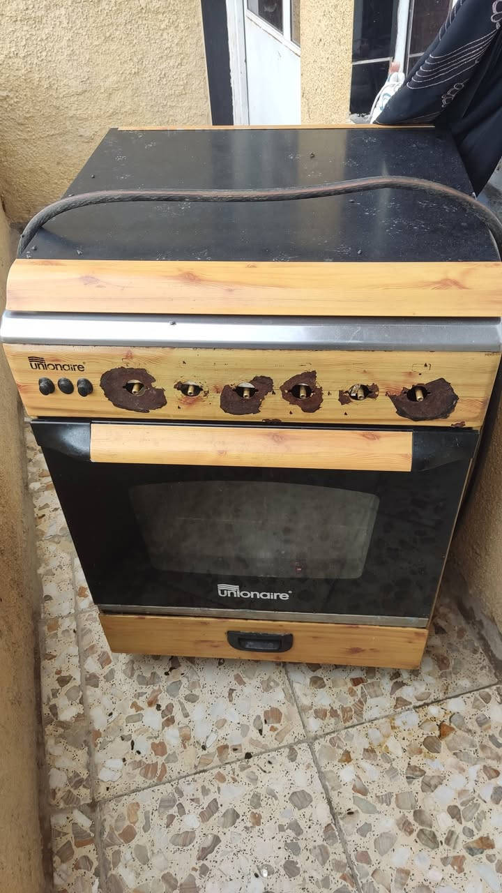 السلام عليكم طباخ كامل عيونه فوك تخبل ناره بس الفرن ضعيف يرادله تنضيف سعره ٥٠ وبي مجال


**إذا كنت صاحب هذا الإعلان وتريد حذفه لأي سبب، رجاءا أرسل رسالة إلى الدعم الفني**