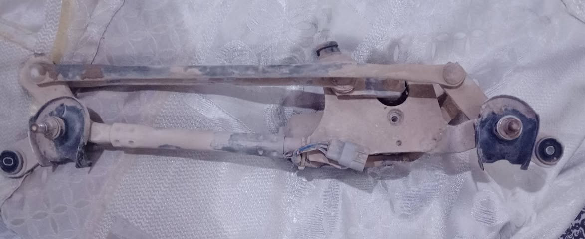 دكشن مع ماطور ماسحات للبيع مكاني بغداد توصيل ما عندي  ***********
