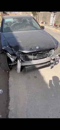 مارسدس 2012 فول مواصفات c250  رقم بغداد السونار مرفق بالمنشور بدون دوا...