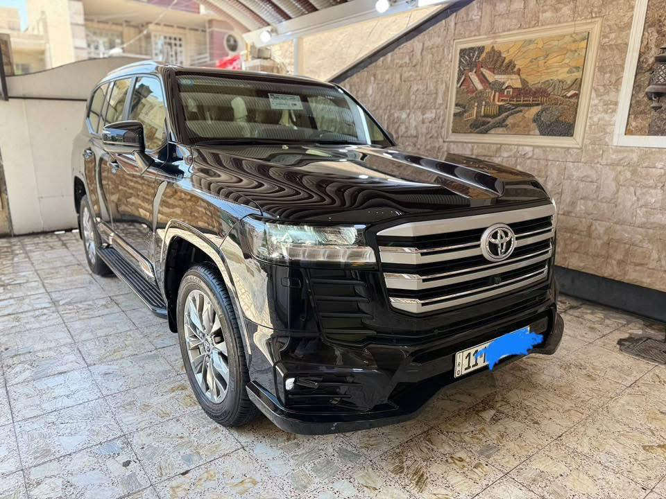 اللهم الصلاة على محمد وآل محمد 
لاندكروز زيرو   موديلها ٢٠٢٤.       مغلفه PPF ضمان 10 سنوات
GXR LlMlTED بريم اصل 

* رقم بغداد دولي بسمي 
* ⁠الفئه LIMTED.  GXR. ( بريم اصلي وفصل  ) بدون برده
* محرك 6 سلند (4000) 
* ⁠العداد ( الف و٥٠٠ يعني زيرو بعدها ) دعاميات كت (لحاية) 
* سايد بريك اوتو * بصمة تشغيل* بصمات ابواب *
* ⁠تطبيق 3 شاشات 
* ⁠شاشة كبيرة اصلية (نفكيتر)* ⁠شاشات خلفية عدد (2) 
* 5 كامرات (360 درجة) محيطيه * فتحة سقف (سلايت) *
كراسي كهرباء * ⁠كراسي تبريد 
* ⁠دفع رباعي (4 * 4)* ثلاجة وسطية * جنطة كهرباء 
* ⁠تبريد شاشة * ⁠تحكم ستيرن  * ⁠داخل صاج * تشغيل عن بعد * ⁠شاحن واير ليس
* داخل جلد بيجي * ⁠حساس امامي خلفي  * ⁠مري طي كهرباء * ⁠ *  * ⁠ترايش ابواب نيكل * 
وقليل منها البريم الاصلي  لمتدد gxr بدون برده خلفيه

مكاني بغداد ورقم بغداد.   

***********
