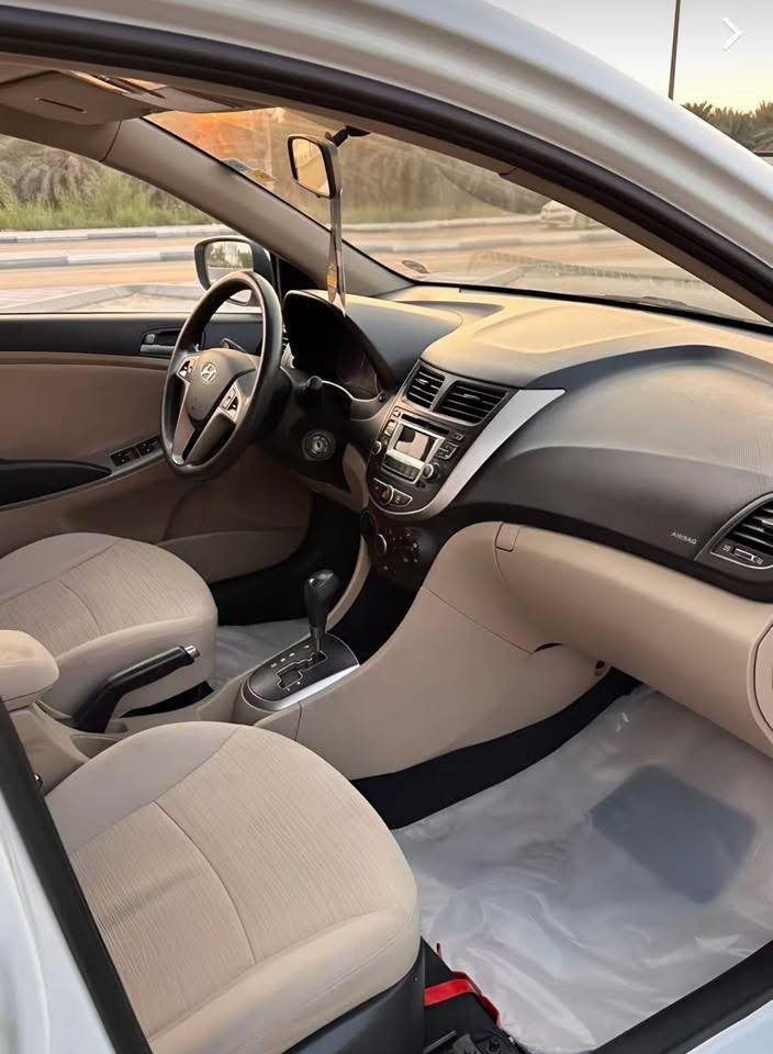 السلام عليكم اكسنت موديل 2018 للبيع (خليجي ) سياره نظيفه جداً 89$ بيها مجال بسيط  مكانها كربلاء***********
