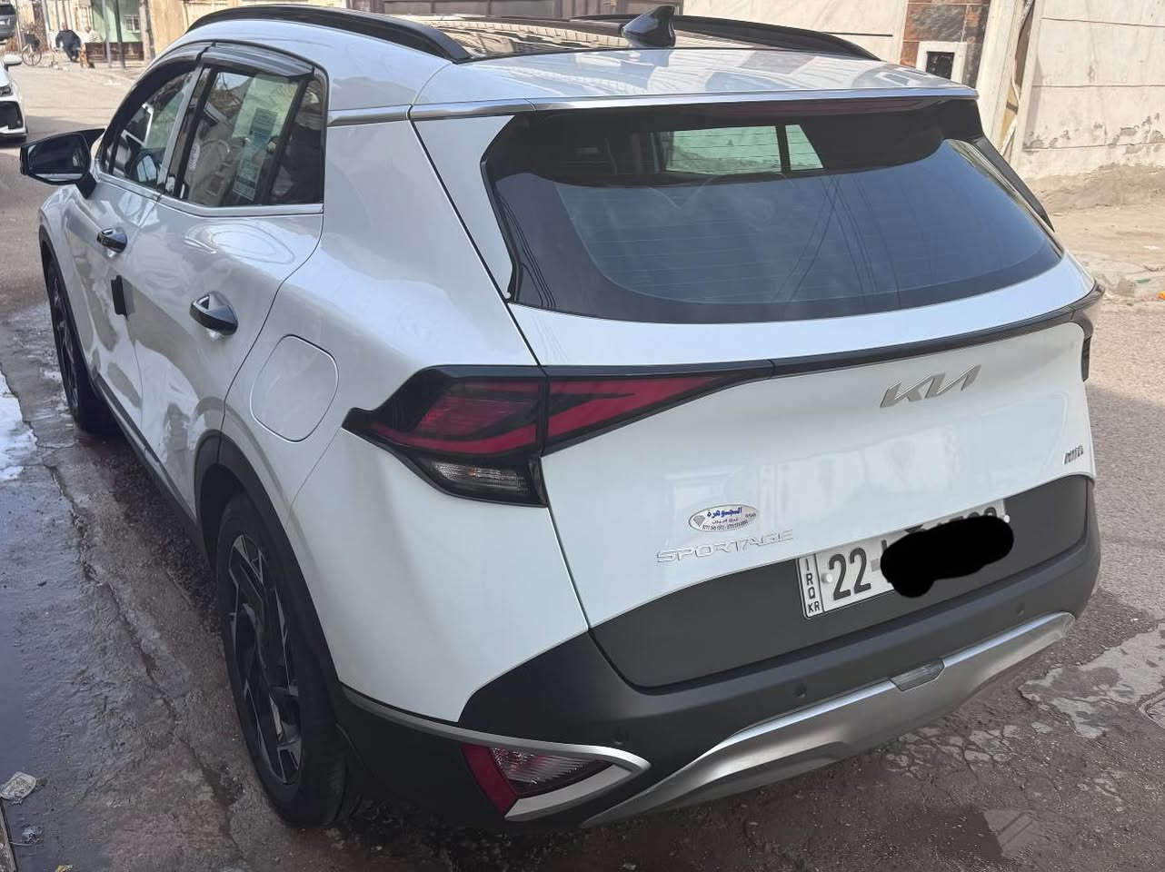 السلام عليكم 
للبيع كيا سبورتج موديل 2024 رقم اربيل 
 مكفوله كفاله عامه 
 فول مواصفات بانوراما
ماشيه 37 الف حقيقي
تغليف PPF الدعامية الامامية والخلفية والبنيد والتكم الامامية والمرايا الجانبية
تغليف عازل حراري لكامل زجاج السياره مع البانوراما
تغليف المقاعد والارضية جلد
صندوق كهرباء
تشغيل عن بعد
حساسات امامي
حساسات خلفي
لايت زينون + LED
كشافات 
بك لايت LED 
حركة المقاعد الامامية كهرباء
تدفئة المقاعد الامامية والمقود
مفتاح التشغيل بصمة
ابواب بصمه 
دشبول شاشة 
شاشة Apple Car play
كـامـيـرا خـلـفـيـة دوارة.
مثبت السرعة Cruise
المودات والأوامر الصوتية
أوضاع القيادة  Drive Mode
فحص أنظمة السيارة 
حساسات ضغط اطارات  
شفتات مقود
نظام ترحيب  
قطعتين تبريد مناخ منفصل
هاند بريك بصمة 
نظام مانع الانزلاق
نظام نزول المنحدرات
اشارة في المرايا الجانبية
نظام النقطة العمياء

السعر 230 ورقه 💵
للاتصال ***********
