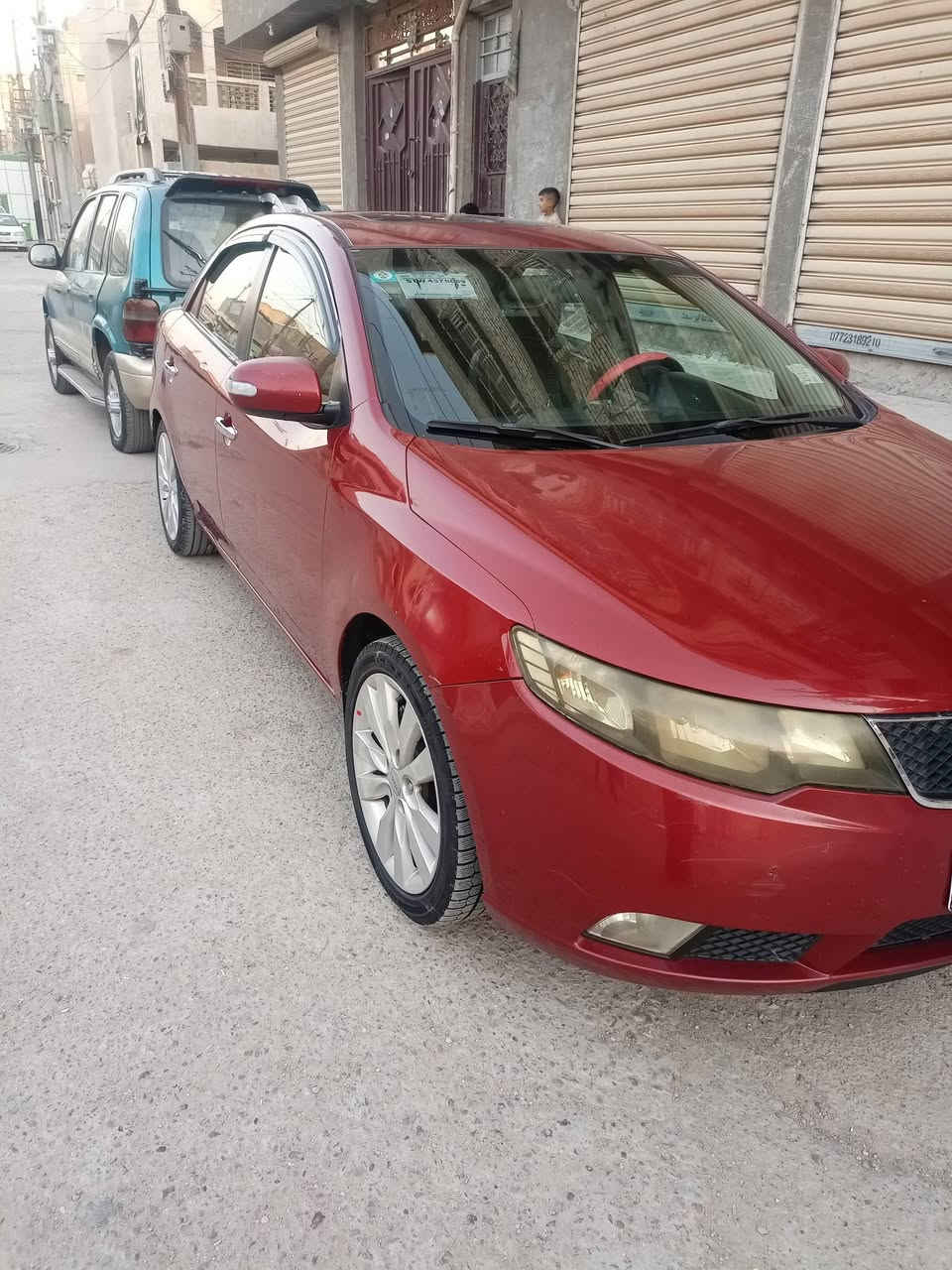 كيا سيراتو مديل 11خليجي مكينه 1600 فتحه بصمه كامره حساس خلفي مكفوله كفاله عامه صدر جديد قبل اسبوعين  مكمله تخم تاير من مكينه وكير وكشر  حته دعاميات من عده الباب الخلفي عكس السائق بيه تصليح ليجوه فوك والدوسه   وبيه كم رصعه تجي تشوف بعينك سياره باسمي. بغداد الشماعيه *********** .

