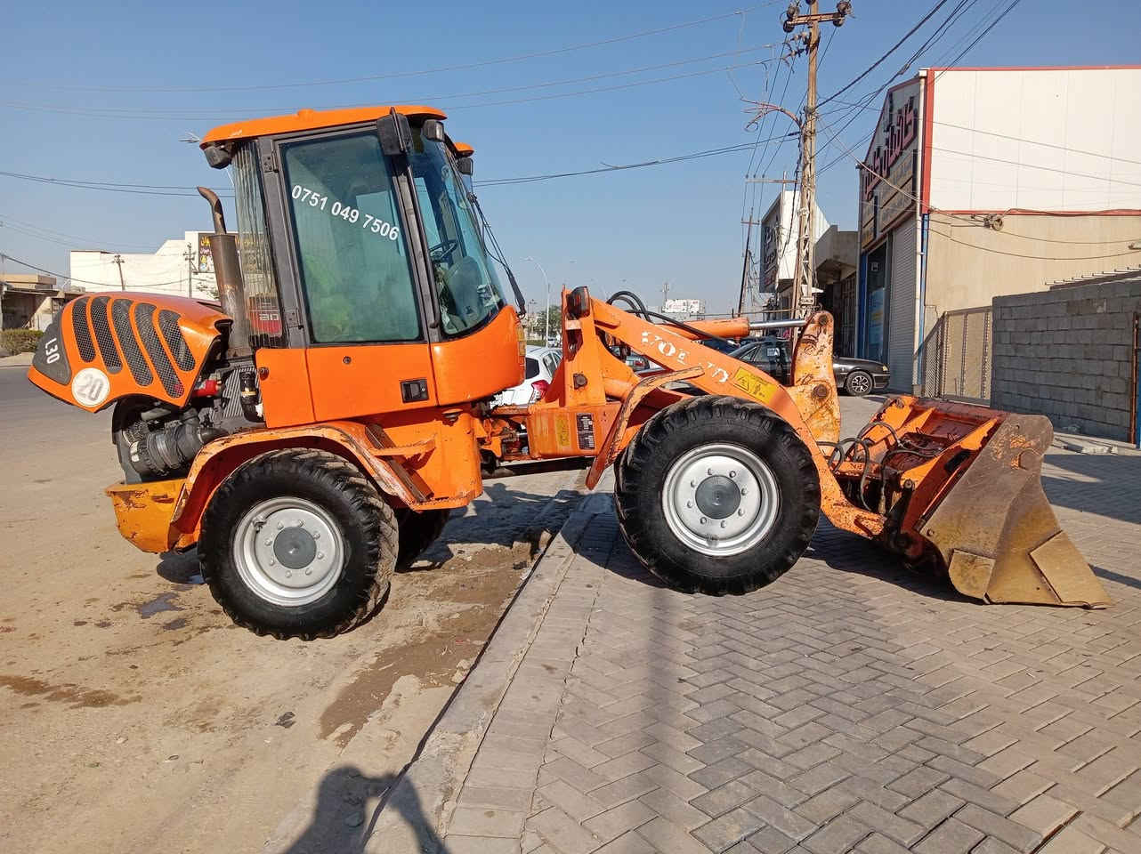 شوفل L30 مودیل 2000 بۆفرۆشتن هه موو گیانی بەشە پەمپ کارە بایی اکسل زۆر خاوینە سعر185معاملە  مشترنیت تلفون مە کە تکایە    ***********   اسیا***********
