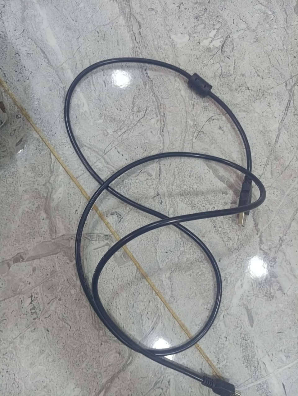 سلام عليكم بلي ثري للبيع
جديد طك باكيت
ويدات جديده طك باكيت
وايراته جديدات طك باكيت
و ملعوب بي شي قليل
ومهكر
170 وبي مجال 
واتساب فقط ***********
