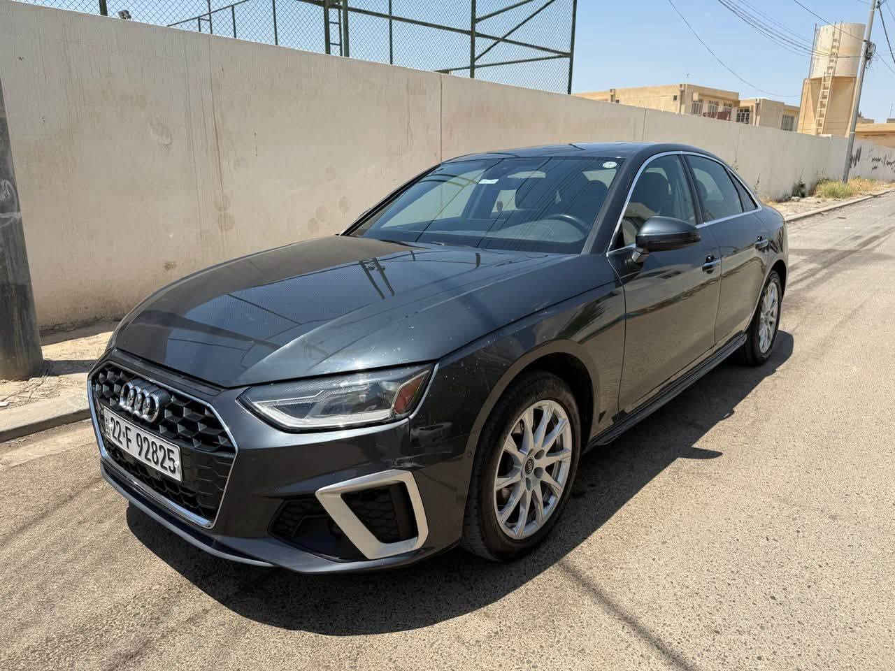 للبيع 2022  Audi A4 TFSI Quattro Premium 
السعر:170 ورقه وبيها مجال
* المحرك: 2.0 TFSI تيربو 4 سلندر
* القوة: 261 حصان
* ناقل الحركة: S tronic أوتوماتيك 7 سرعات
* نظام الدفع: Quattro رباعي
* تسارع 0-100 كم/س: 5.8 ثانية تقريباً
* فتحة سقف كهربائية
* كاميرات أمامية وخلفية
* حساسات أمامية وخلفية
* شاشة معلومات وترفيه كبيرة
‏* Apple CarPlay و Android Auto
* تشغيل بصمة وستارت/ستوب
* مثبت سرعة
* مقاعد جلد
* تكييف أوتوماتيك ثنائي المناطق
* إضاءة LED أمامية وخلفية
* مرايا كهربائية مع طي كهربائي
* جنوط ألمنيوم رياضية
* نظام مانع انزلاق وثبات إلكتروني
* وسائد هوائية متعددة
* نظام مراقبة ضغط الإطارات

السيارة بحالة ممتازة، محرك وگير وشاصي بحالة جيدة، جاهزة للفحص.
عدد الكيلومترات: (50 الف)
اللون:(اسمنتي)

الاضرار:
جامغ ايمن معدل بارد
وجاملغ ايسر بي طعجة معدلة والشخوط مصبوغه تكحيل

موقع السياره اربيل 
الرقم:***********
