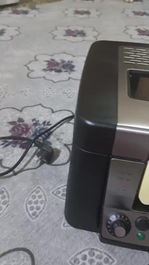 السلام عليكم قلايه هوائيه كلش نظيفه واختي جديده
مكانها كربلاء للاستفسار على الرقم ***********

للاستفسار يرجى الاتصال على الرقم او التفضل خاص 

السعر 35 وفيها مجال
