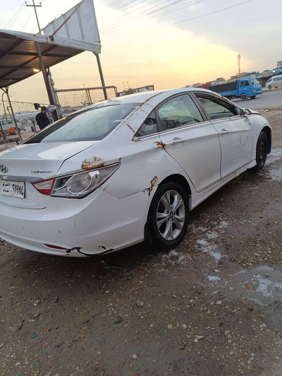 سلام عليكم سوناتة موديل 2011خليجي رقم بغداد تحويل مباشر مكينة كير صدر امامي خلفي كلة  علمن سيارة تعرضت له حادث مواضح بل صورابيع علا حادثها مكاني بغداد مكلف بل نشر معروضة 58رقم الهاتف  ‏
‪0 773 743 5282‬‏
