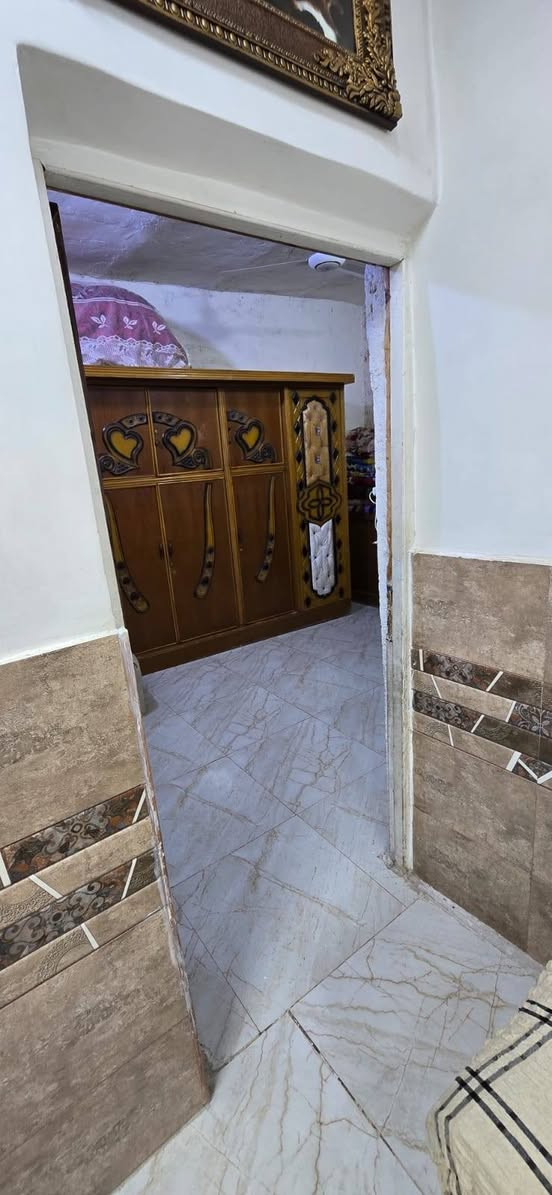 السلام عليكم دار البيع المساحه ١٢٠ طابو زراعي سند ٢٥سند 
العنوان جسرديالى القديم مقابل عمارة الدفاعي شارع الحدادين 
تفاصيل أكثر ***********

