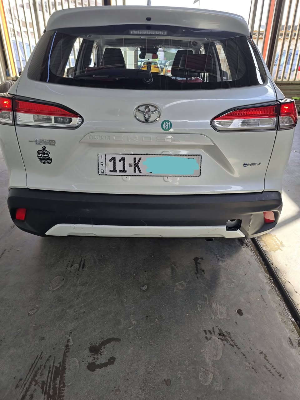 السلام عليكم للبيع كورلا كروز 2025 ماشيه 6000 مكفوله كفاله عامه السياره جديده حيل فول مواصفات جلد فتحه كراسي كهرباء داخل احمر السياره جديده ورقم بغداد وتحويل ثاني يوم رايدها ب285000 ثمانيه وعشرين مليون وخمسميه ألف دينار وبيها مجال بسيط للشراي للاستفسار الاتصال ***********
