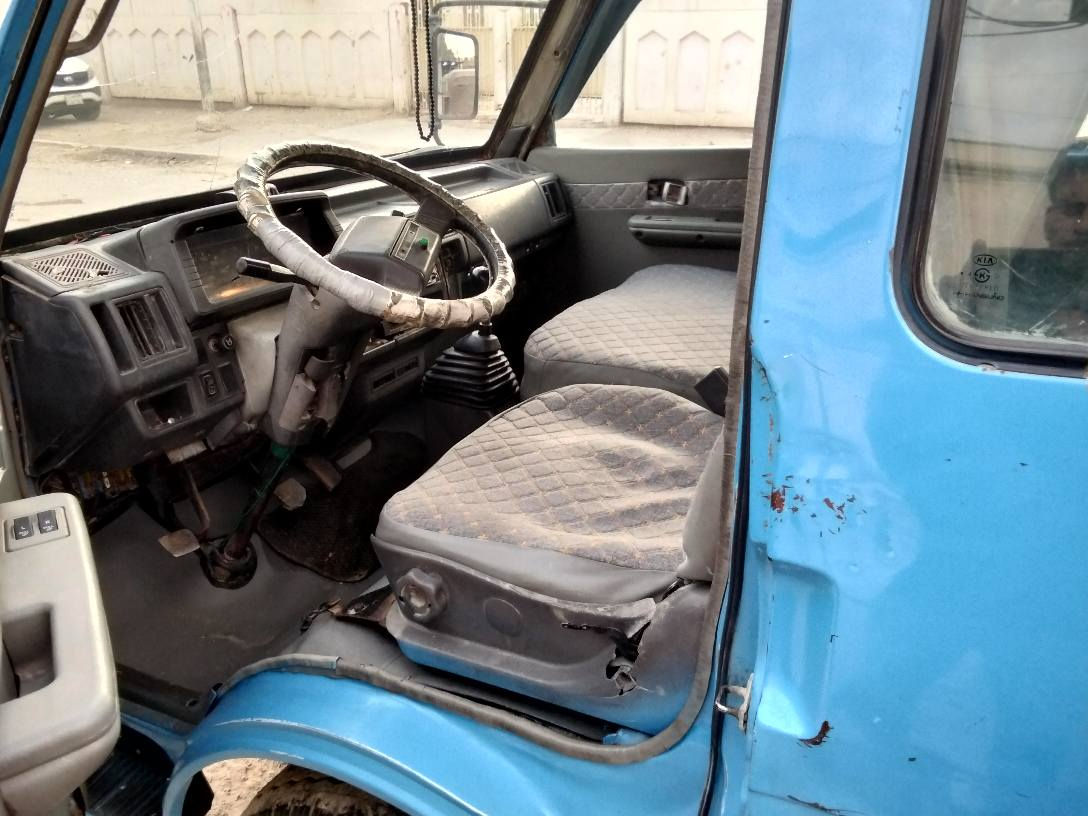 كيه بنكو ٩٤رقم ديالئ ٧جنكال
كير اكسن محرك شاصي مكفوال
قماره بلاد بدون صبغ بدي مصبوغ كهربايات شغاله دوشمه جديده السعر ٥٣$
*********** بغداد
