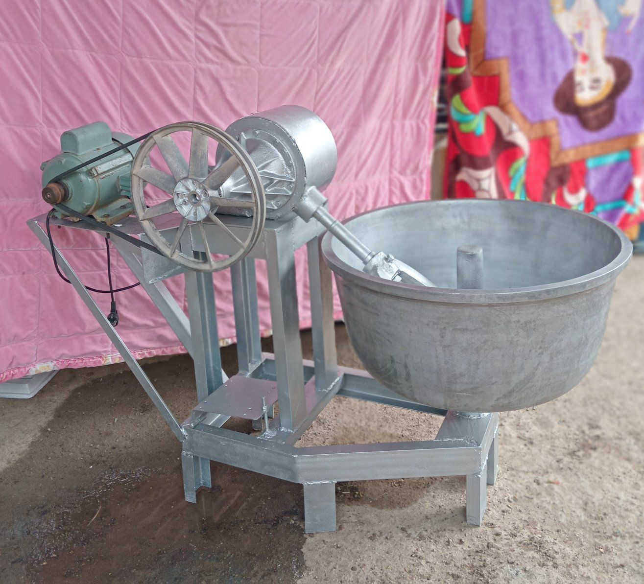 السلام عليكم 
للبيع عجانه جيس 50 كيلو نظيفه جدا السعر ٥٠٠ مكاني بغداد جكوك قريب على الكاظمية ***********
