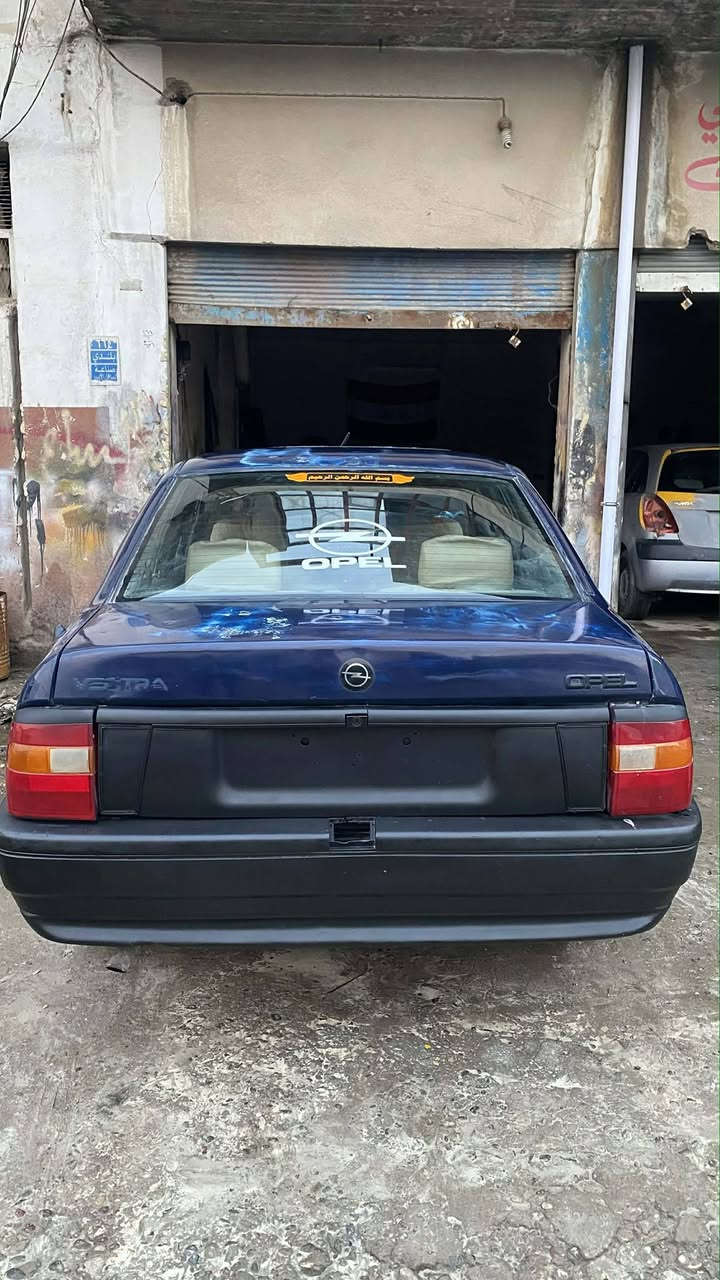 فكترا حجم 16 رقم صلاح الدين دولي هسه توني شاده  سنوية عضم جديده لل 30بأسمي صبغ دوائر كير محرك شرط سعر 33 وبيها مجال للطيبين مكاني الموصل الأيسر حي الانتصار 
***********
***********
