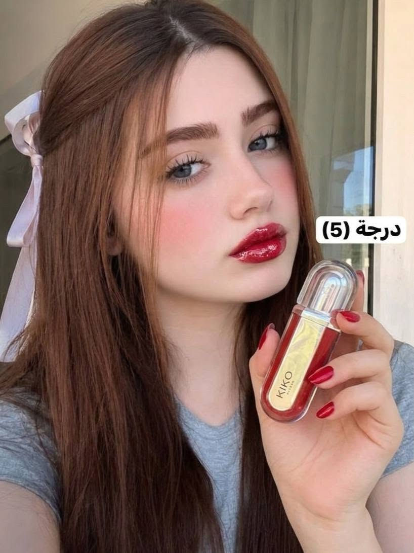 ✨ جمال شفايفج وإطلالتج المميزة وية ملمع الشفاه ثلاثي الأبعاد من KIKO Milano! ✨

لأن كل إطلالة تحتاج لمسة سحرية خاصة، وفرنالكم 5 درجات مذهلة تمنح شفايفج مظهر ممتلئ، لامع، وجذاب يجنن! 💋✨
اختاري درجتج المفضلة اللي 
تناسب مودج اليوم:

🧡 درجة (2) - برتقالي مرجاني: يعطيج إطلالة حيوية ومشرقة ومليانة طاقة.
🌸 درجة (3) - خوخي وردي: للّمسة الناعمة واليومية، هادئ وكلش نازك.
🌷 درجة (4) - وردي ترابي: الأناقة الهادئة اللي ترهم وية كل مكياج وكل وقت.
🍇 درجة (5) - توتي عميق: لإطلالة جريئة، فخمة، وتلفت كل الأنظار.
🍒 درجة (6) - أحمر كرزي: الكلاسيكي الساحر اللي يضيف لمسة أنثوية لا تُقاوم.


**إذا كنت صاحب هذا الإعلان وتريد حذفه لأي سبب، رجاءا أرسل رسالة إلى الدعم الفني**