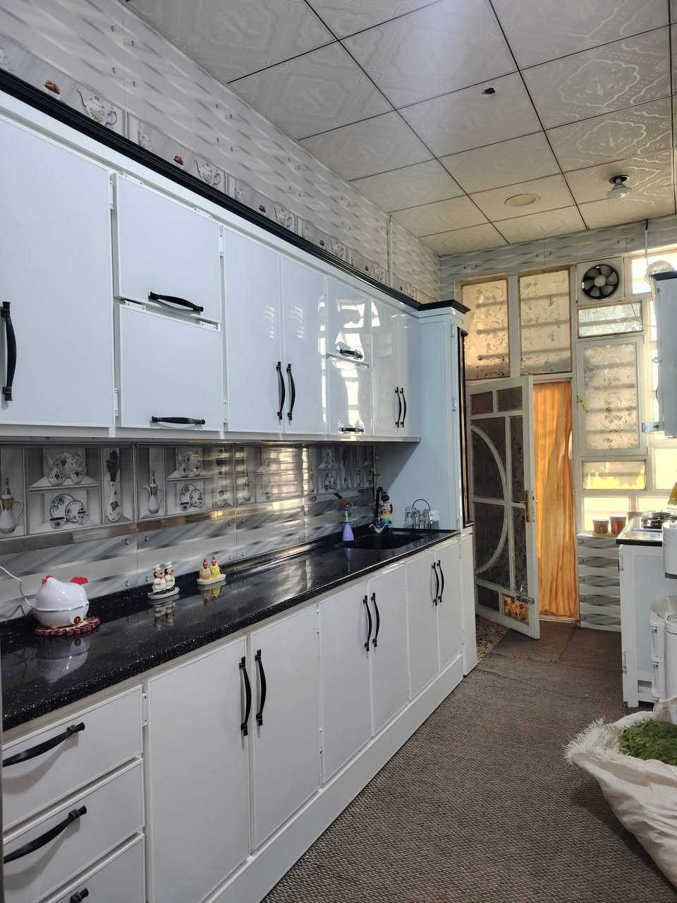 ياالله دار للبيع مساحه ١٢٠متر حي ميسان منطقه ٢٣

طابو صرف شارع ١٢ حرف T مواصفات الدار طابقين صب

شغل جناي غرف نوم عدد3 صالات عدد2 استقبال ومطبخ

وصحيات عدد٣ السعر ١٦٢ مليون مع المجال القليل

الاستفسار *********** واتساب بلخدمه مكتب

الجبوري للعقار & & & & & & & & & & & & & & &
