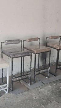 كراسي بار • لون حسب الطلب