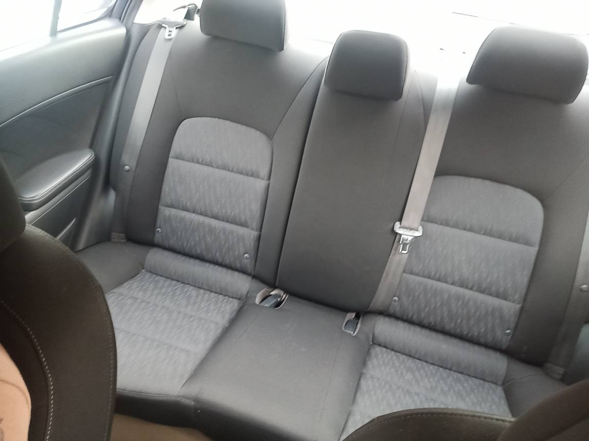 فورتي امريكي ضربه خلفيه .  تقرير موجود صندوق وجاملغ بارد تصليح الوارد  ، بيهه قطع صبغ وتلحيظات بسبب لونها يجرد. محرك وكير مكفول  نظيفه وماشيه 73 الف ورقم بغداد باسمي تحويل ثاني يوم . ايرباك سليم غرفه وارضيه مدوشمه والشاشه اندرويد . تايرات جدد. اتصال *********** بغداد الكرخ سعر 95 وبيه مجال . بغداد, العراق
