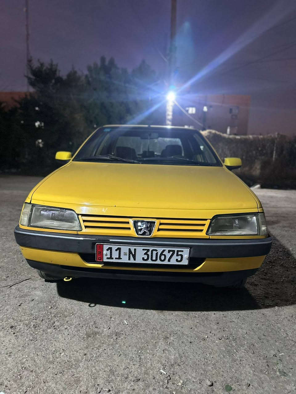 سلام وعليكم عندي بيجو جيال اكس موديل ٢٠١٧ سيارة جديدة تبرد تددفئا رقم انكليزي بسمي مصفرة هيئة أو هزة جديدة صدر أمام خلف جديد كير محرك خير من اللة سيارة كفالة ال سعر ٤٨او بيهة مجال الطيبين مكاني بغداد للاستفسار ***********
