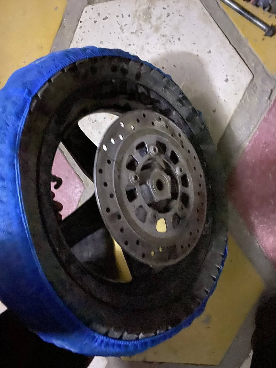 السلام عليكم درجه سكنس ياباني بيع محرك طابوكهأ وياله أم نجمه صولنصه كلاجات هيه خرزه غراض ماكس شاصي سكنس هوه مكاتبه بيع سعر خاص متواجد على فيس على رقم 
***********@
