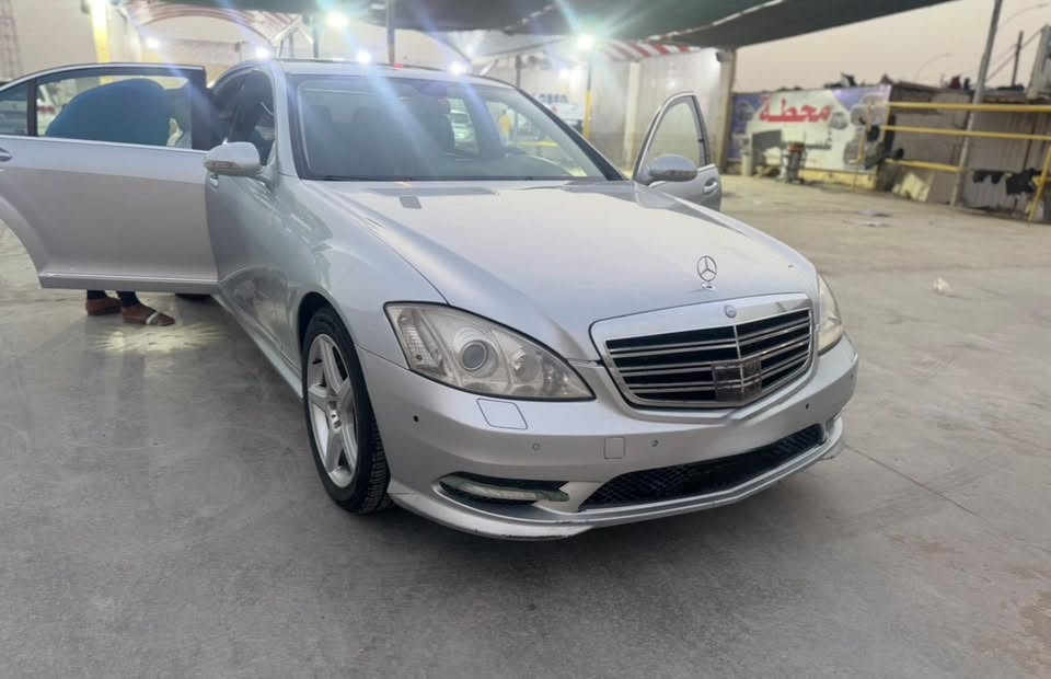 السلام عليكم s550    موديل 2007 محدث 13 سياره جاهزه وجديده مكفوله من الكص فقط صبغ قطعه وحده فول مواصفات شنو يعجبك بيها السعر مناسب مال بيع الشراي يتصل ***********
