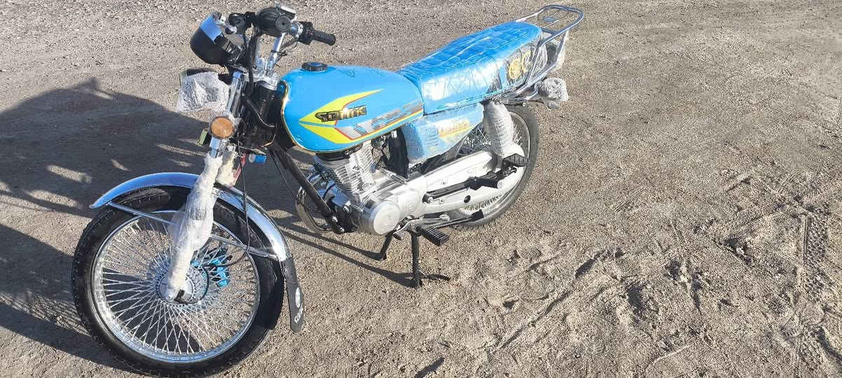 سلام عليكم  للبيع تايكر


**إذا كنت صاحب هذا الإعلان وتريد حذفه لأي سبب، رجاءا أرسل رسالة إلى الدعم الفني**