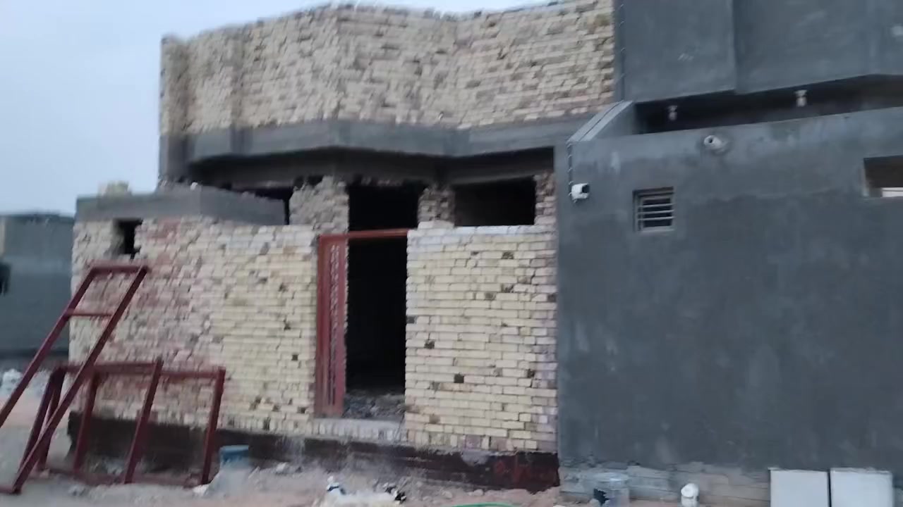 للبيع ١٤٠ متر بلبندقيه قريب ع سايدين تفاصيل أكثر اتصل ***********
