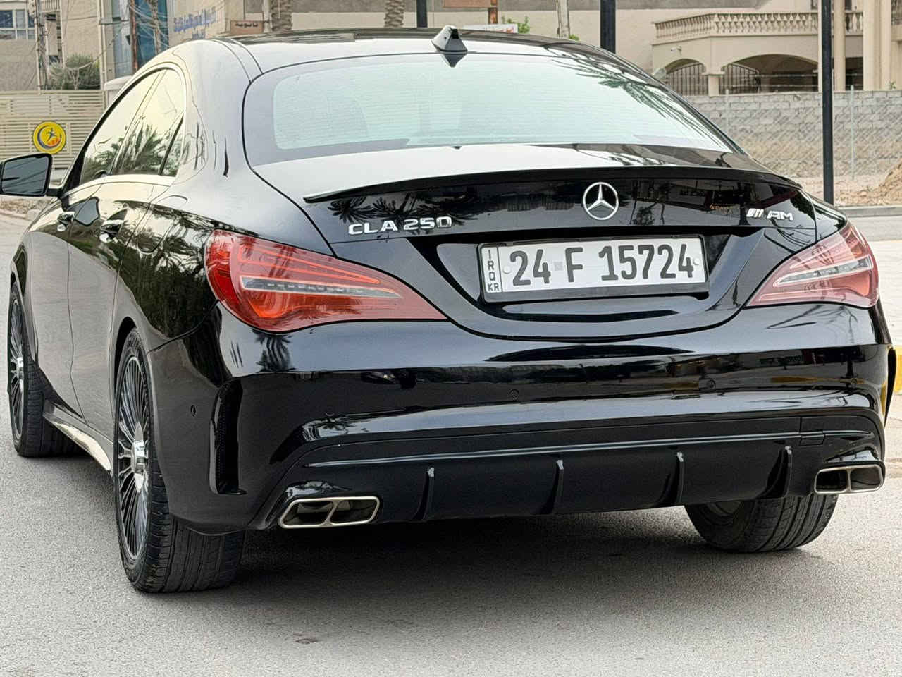 السلام عليكم مراوس وي جيب وانطي فرق حسب السياره مارسيدس (CLA .250 )موديل : 2019 
مكينه 2000تيربو 
ماشية : 100 الف كيلو متر
المواصفات فول
بصمة بانوراما 
شاشة  كامره 
كشنات جلد  كشنات كهرباء 2 
قطعتين تبريد شفتات سترين 
لايت زنون  بك لايت لد
(رقم دهوك الجديد بأسمي تحويل او وكالة)
الحادث :جدا بسيط دعاميه +خشم جاملغ امامي ايمن كد اقل شبر السيارة جاهز
***********

