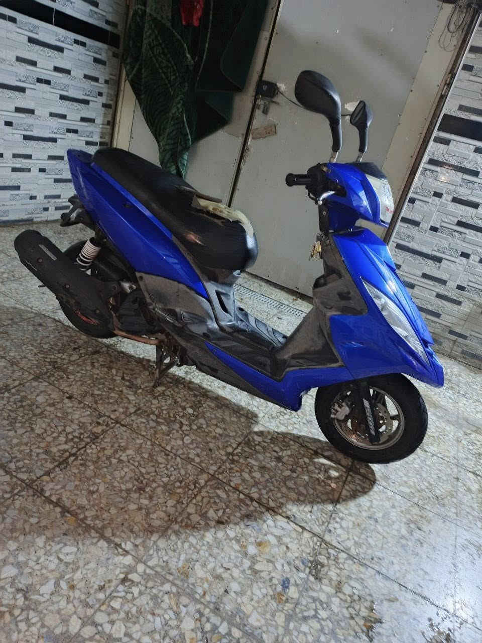 دراجه جي تي آر طلعات مكفوله مكينه كهربائيات سلف دشيبول شغالات تخم تاير  جديد صار 7يام من شديدهن 

 سبايدر وكفرات  وراق موجود 
مكاني بغداد العبيدي    
السعر مليون 
 بيه مجال 
استفسار واتساب ونتصال
***********
