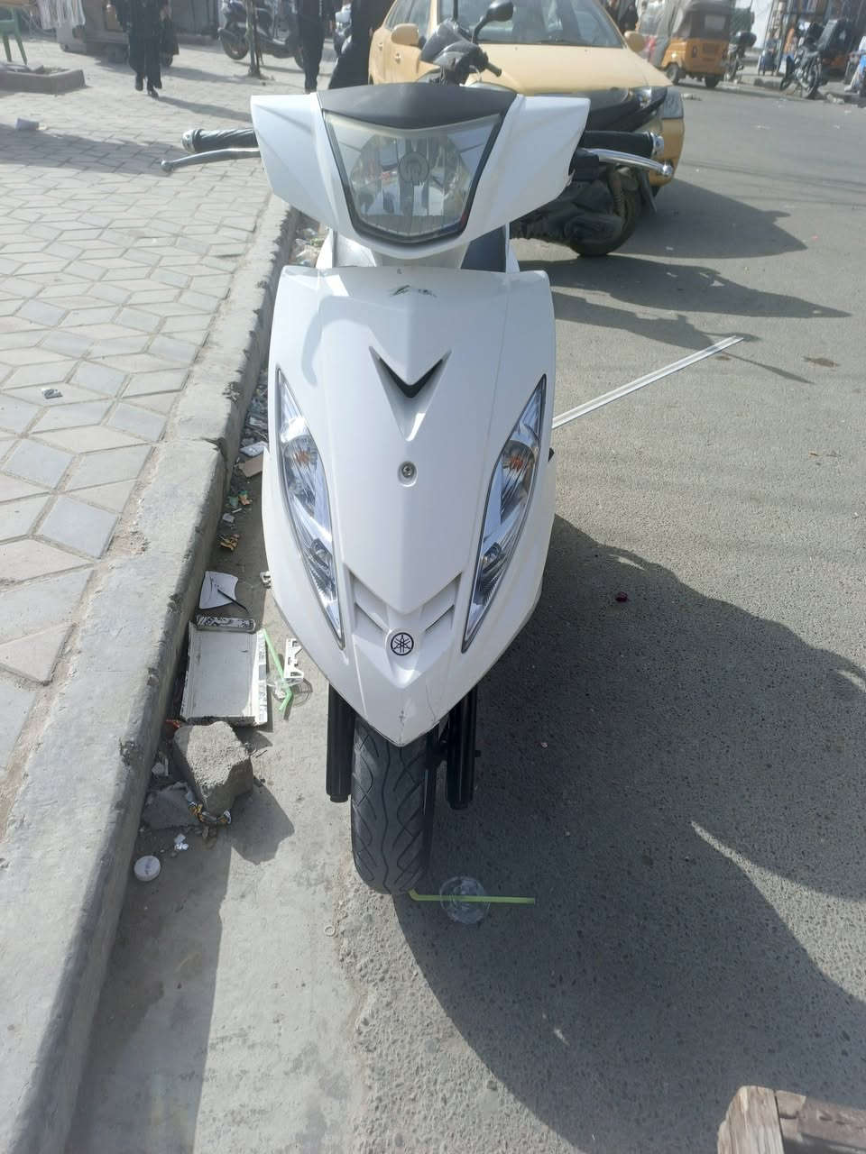 السلام عليكم
جي تي ار موديل 2014 صار اسبوع نازله
الحمدلله كفاله عامه من كلشي
اوراق دراجه موجوده 
دهن رمبه بعده موجوده بدراجه
عنواني بغداد الشعله
السعر مليون و250  
رقمي ***********
