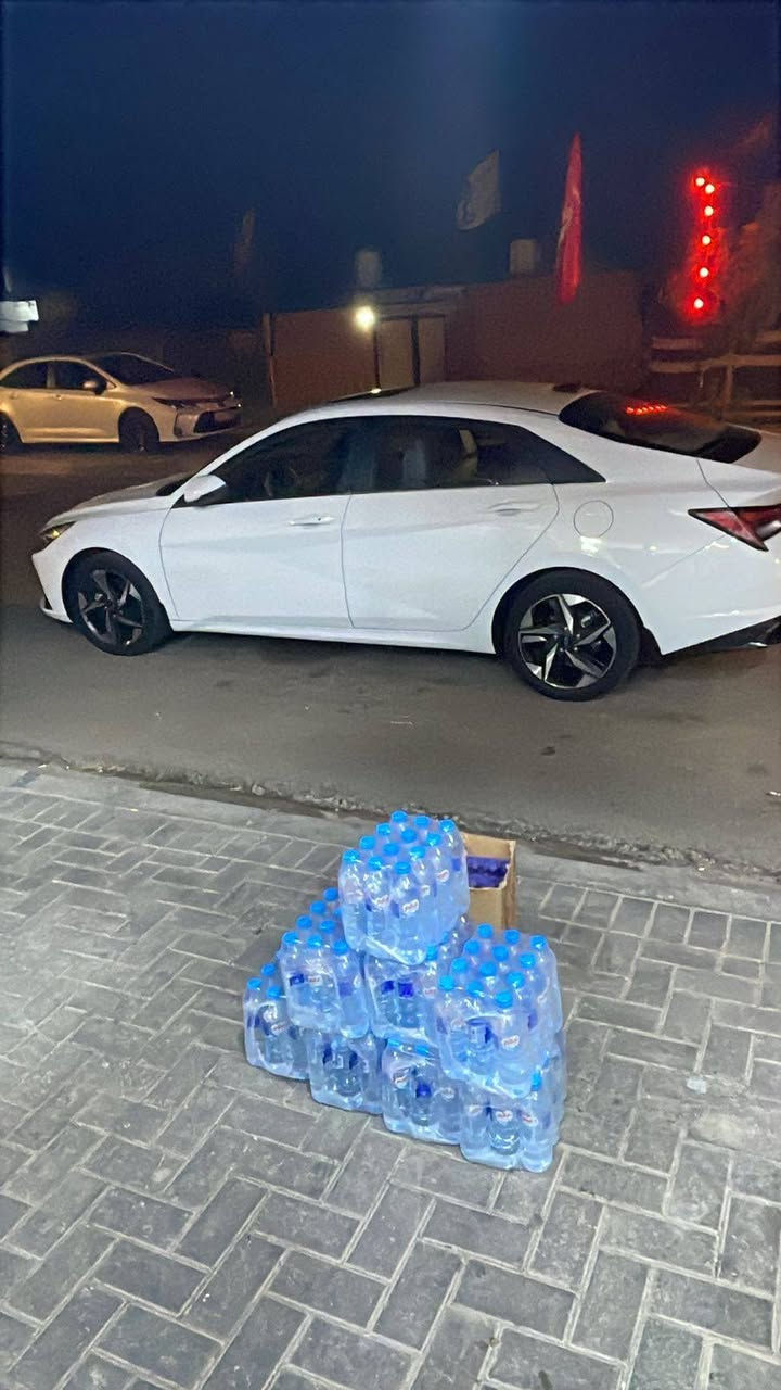 السلام عليكم 
للبيع الانترا موديل 2022 السياره جاهزه مكينه كير حداديه تبريد تخم تاير فول مواصفات مكينه 1600 دوش السياره مابيها كل نقص رقم شمالي مكاني البصره الشراي يتصل وبخدمته ***********

