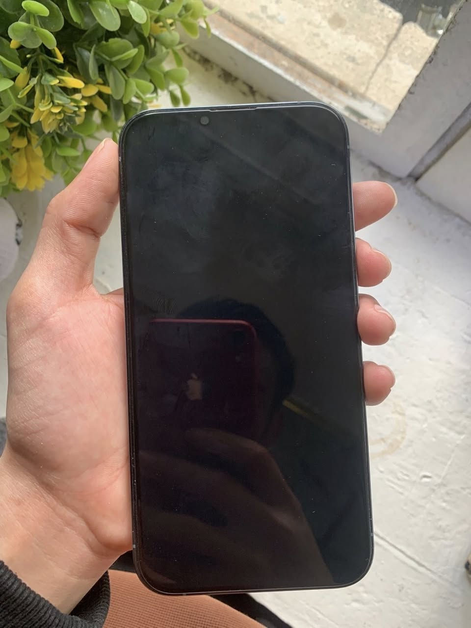 ايفون ١٣ برو ماكس 
ذاكرة ٢٥٦
بطارية ٧٨
شرط ما مفتوح نورمال 
السعر ٦٥٠ وبي مجال 
***********
