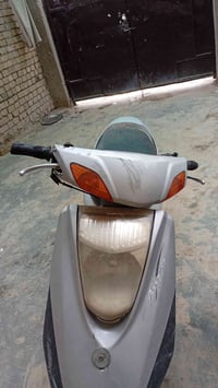 دراجه بريز كلهه شغاله السعر 450 قفل مكاني بغداد العبيدي 07767075276