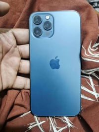 ايفون 12 برو ماكس • سامسونج Z Fold3 5G • 256 جيجابايت