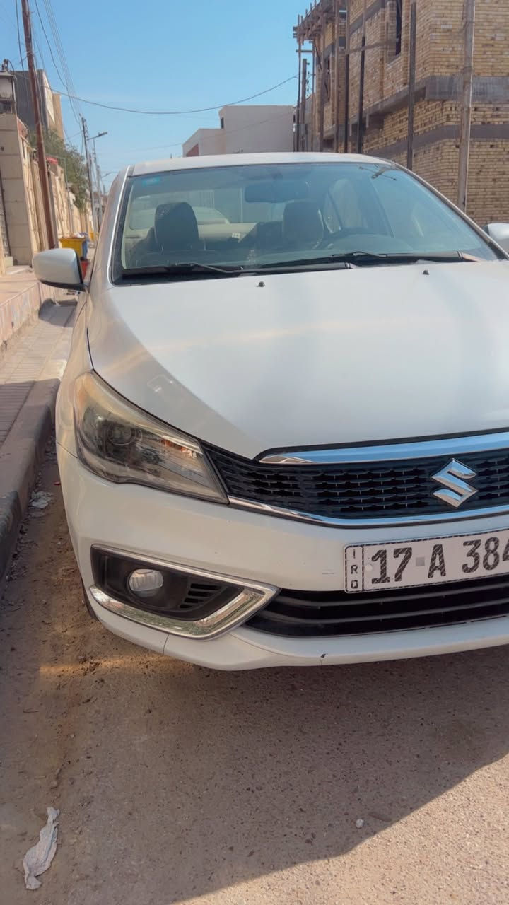 السلام عليكم سازوكي سياز موديل ٢٠٢٢ خليجي رقم مثنى معوقين حاضر للوكالة كفالة من الضربة بيهة صبغ بلخليج 
كفالة گير ومكينة وتخم تاير جاهزة 
مكاني بصرة حي المهندسين 
رقمي ***********
السعر ٩٥ورقة
