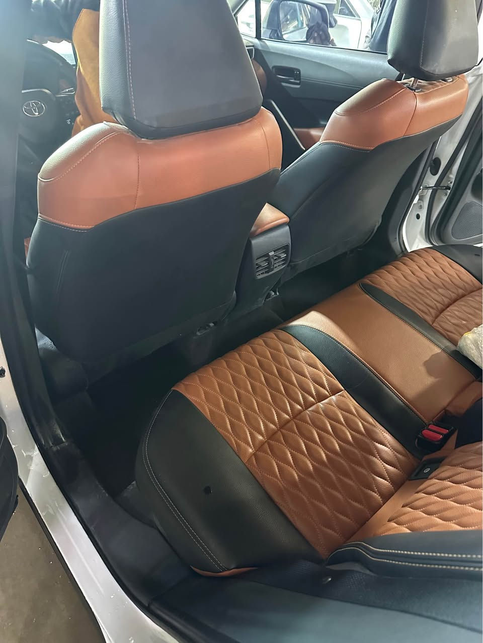 كورولا كروز للبيع فول مواصفات كامرات ٣٦٠ كشنات جلد كشن السائق كهرباء ماشيه ١٥ الف كيلو سياره نظيفه  قطره صبغ مابيهه ،  لايتات زنون رادارات تحديد مسار بريك تلقائي اوتو هولد قطعتين تبريد داخل مشمشي 
*********** بغداد, العراق
