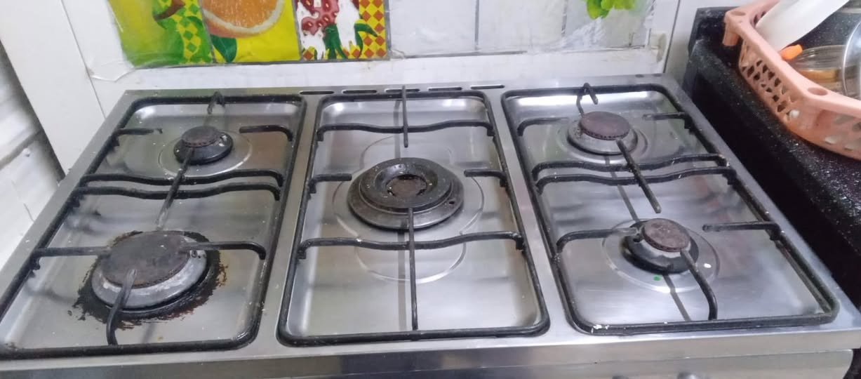 مساء الخير غراض بيت نضيفه للبيع 
مبرده حديد قياس ٢ ونص نضيفه سعر ٩٠ 
مبرده كونفيره جبيره ب٨٠ 
طباخ جبير ٥ عيون ١٠٠ 
مكاني بغداد البنوك
اليريد يراسلني خاص


**إذا كنت صاحب هذا الإعلان وتريد حذفه لأي سبب، رجاءا أرسل رسالة إلى الدعم الفني**