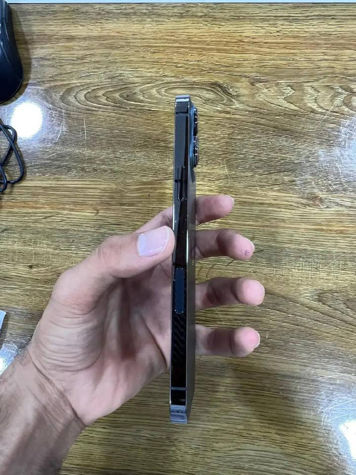 � للبيع آيفون 13 برو ماكس 📱

الجهاز نظيف 
ما مفتوح ، شغله تمام 100٪ 👍
اللون: (اسود )
السعة: (512)
نسبة البطارية: (80٪)
كلشي يشتغل بدون أي ملاحظة

للتواصل والاستفسار 
الاتصال:***********
الواتساب:***********
العنوان(صلاح الدين)
