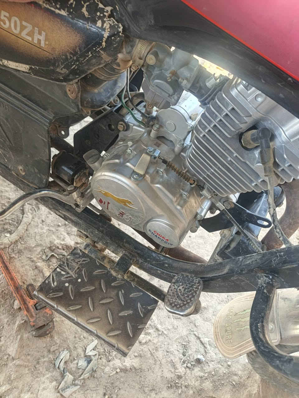 ستوته نضيفه موديل ٢٠٢٢ شهر ١٢ محرك ٢٠٢٦ صارله شهر من شاده سعر ١٨٠٠ بيه مجال مكاني بغداد نهروان ***********
